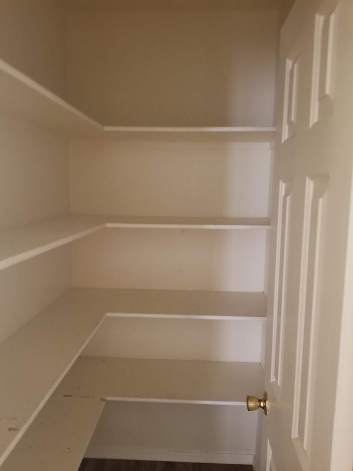 2086 E Jamie Rd - Photo 3 of 20