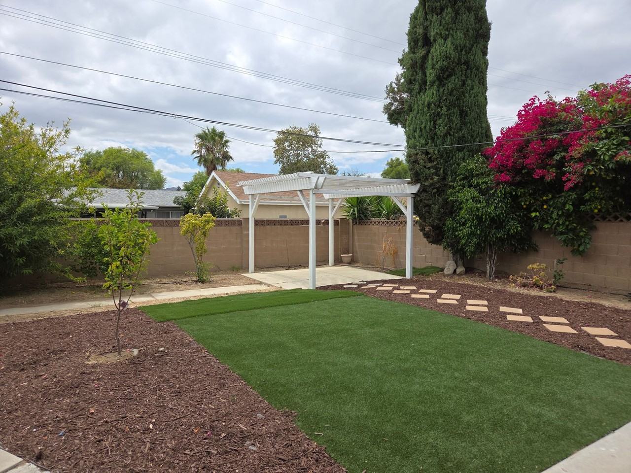 8409 Topanga Canyon Blvd - Photo 5 of 50