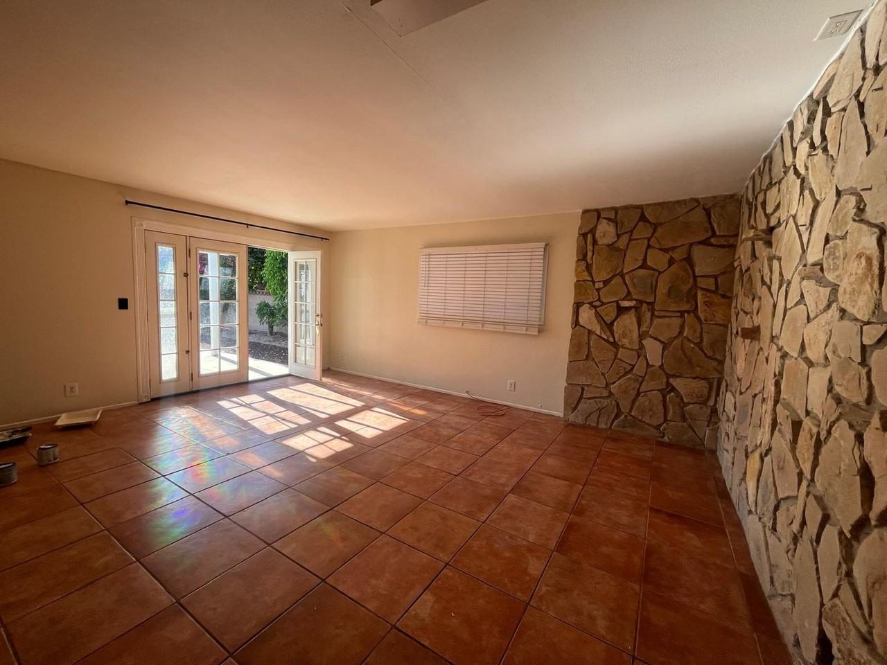 8409 Topanga Canyon Blvd - Photo 2 of 50