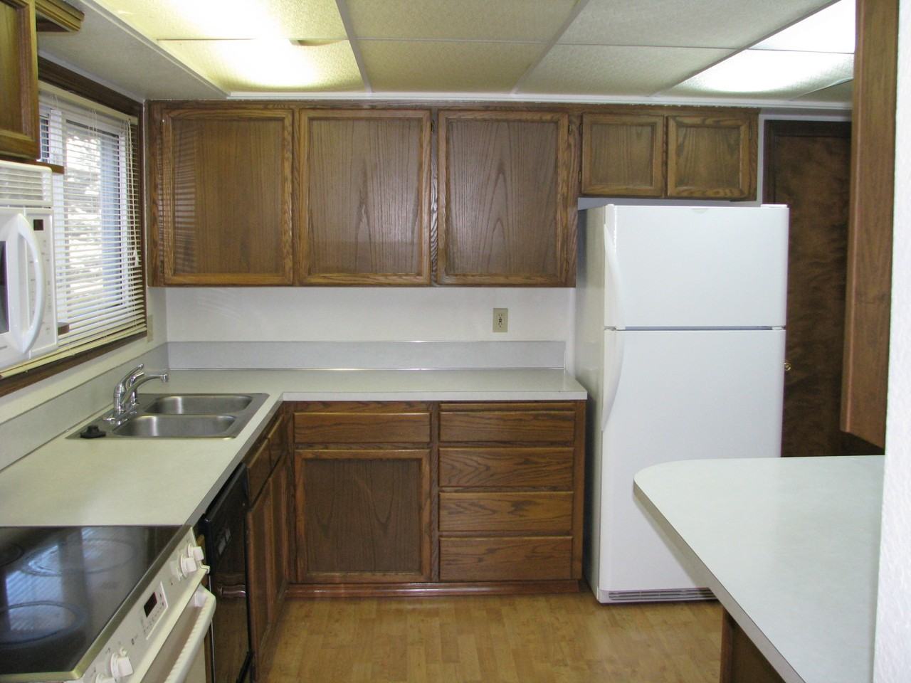 5123 Vale Ct Se - Photo 6 of 17