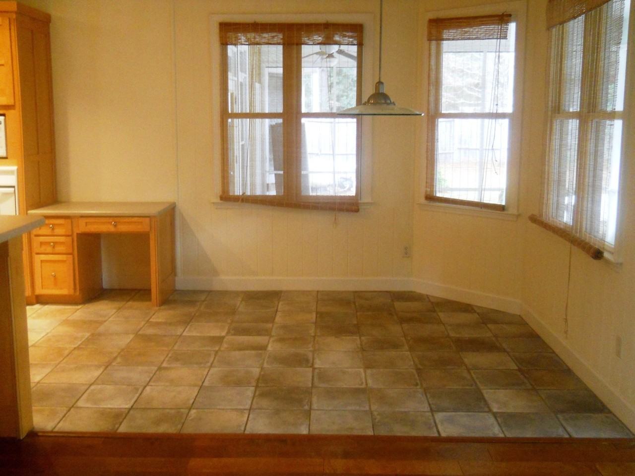 4602 Ridgeview Cir - Photo 3 of 23