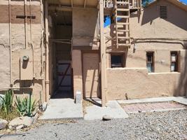 featured image of 462 Evans Ave