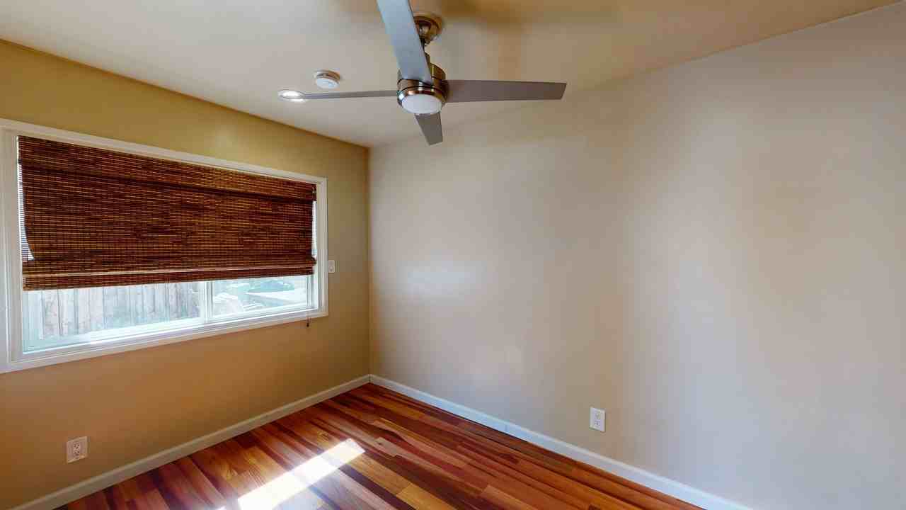 5705 Mary Lane Dr - Photo 7 of 13