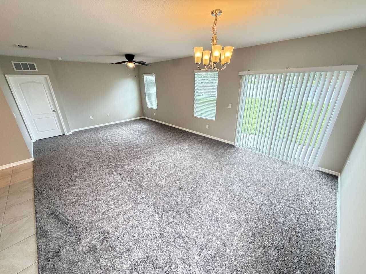 2915 Gibraltar Blvd - Photo 4 of 30