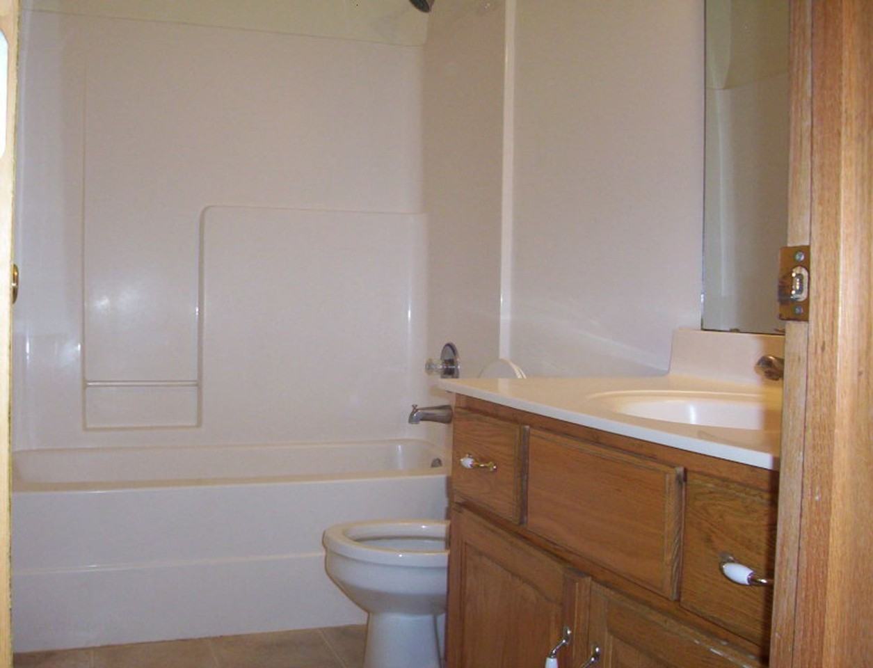 3469 W Hoke Dr - Photo 3 of 6