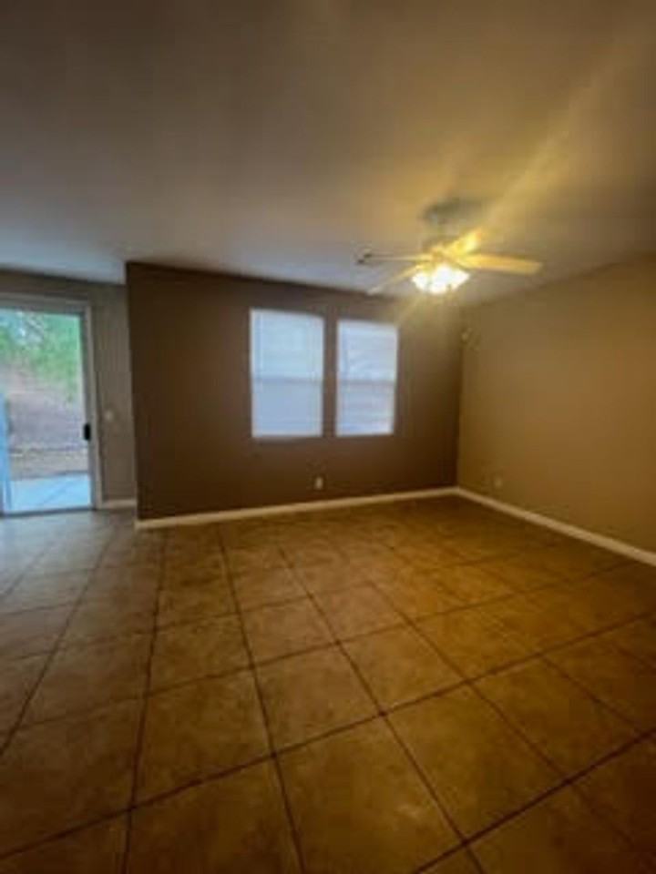 10784 Royal Jasmine Ln - Photo 6 of 31