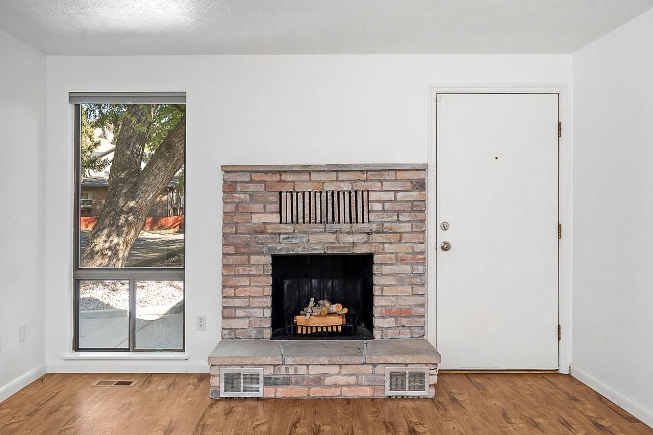 2709 N 24th St - Photo 5 of 38