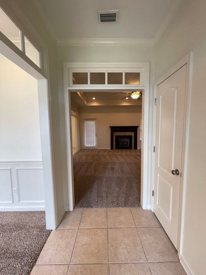 202 Sommer Brook Way - Photo 4 of 38