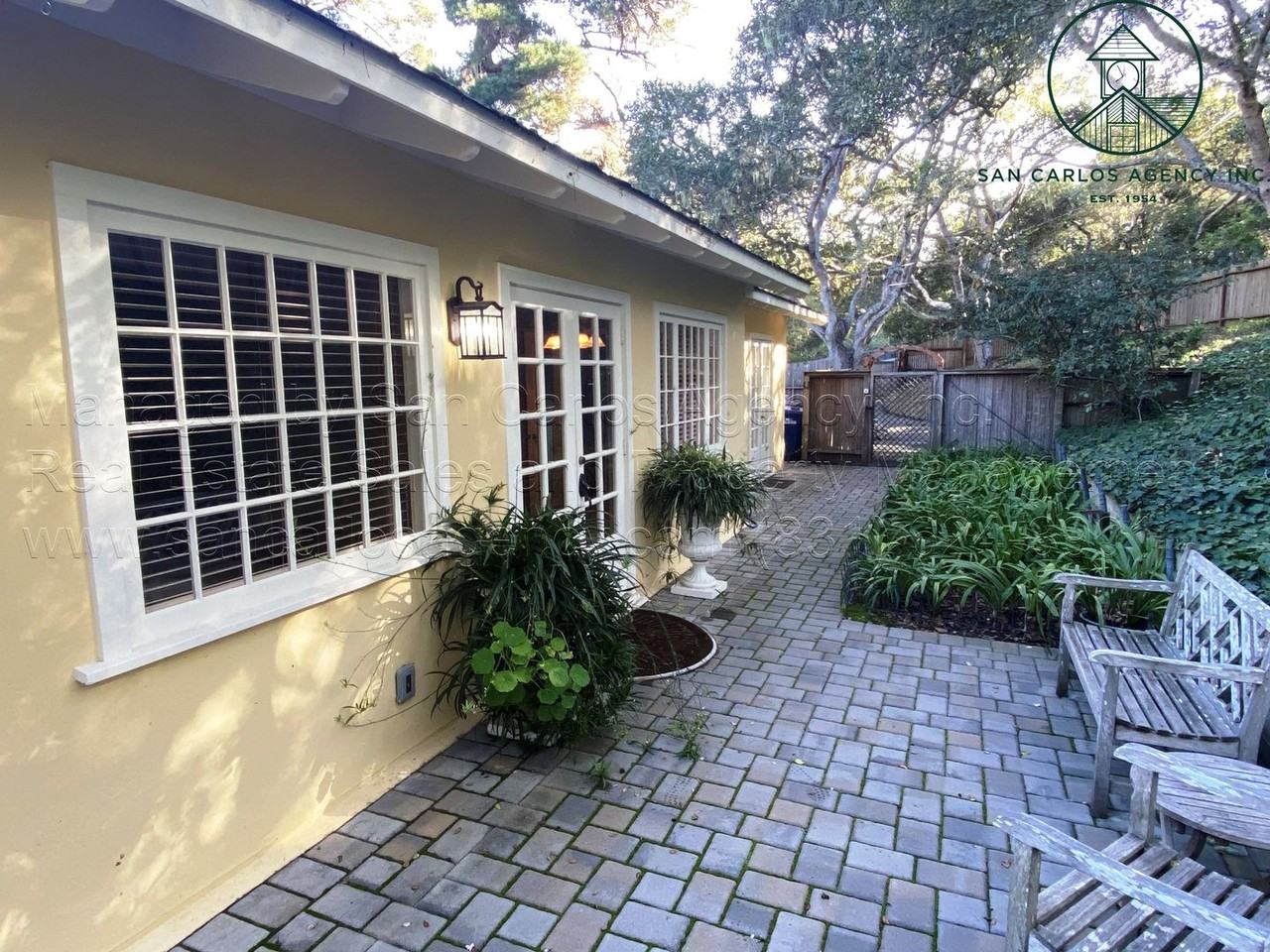 580A Viejo Rd - Photo 2 of 16