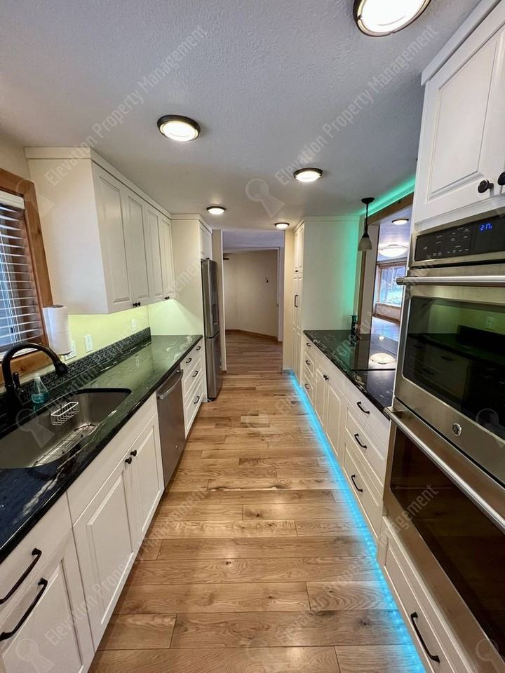 61121 Echo Hollow Rd - Photo 6 of 27