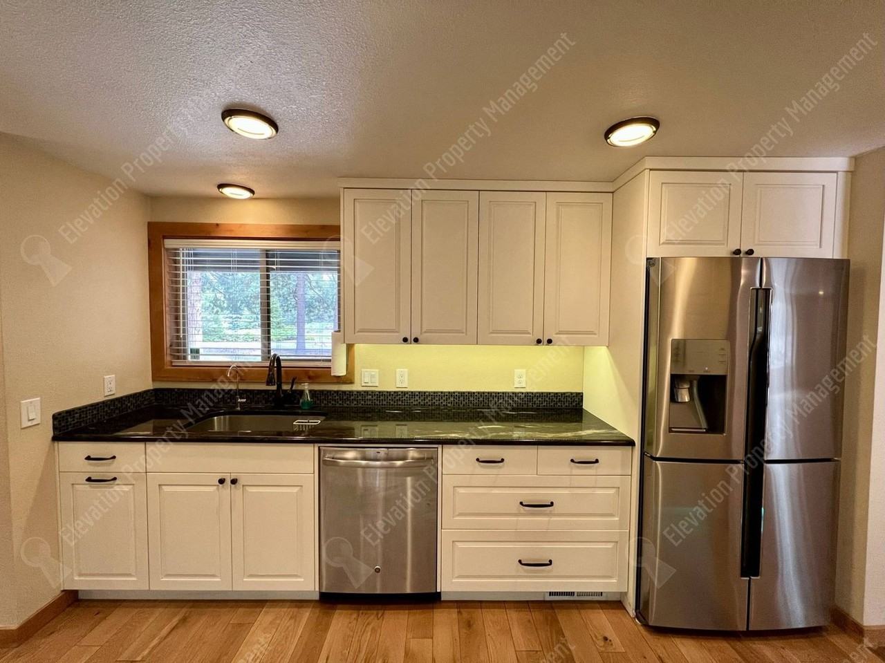 61121 Echo Hollow Rd - Photo 7 of 27