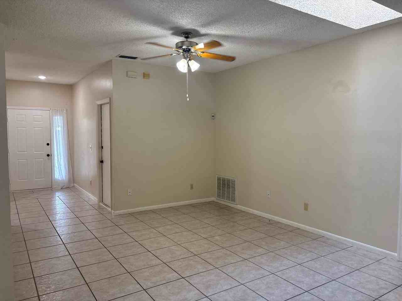 2861 Falling Tree Cir - Photo 4 of 19