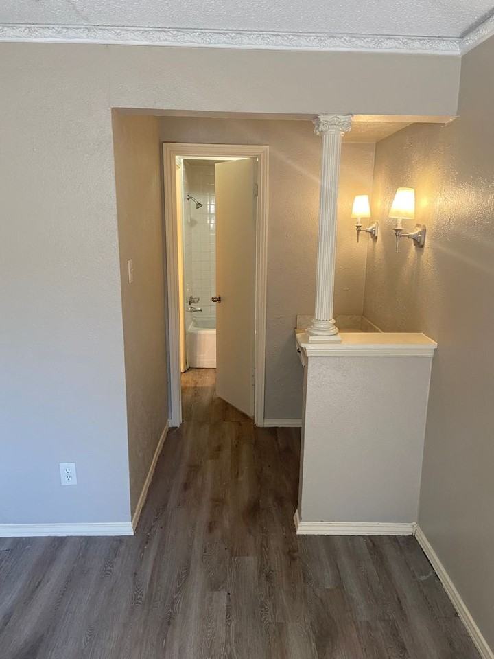 1314 Hanna Cir - Photo 7 of 19