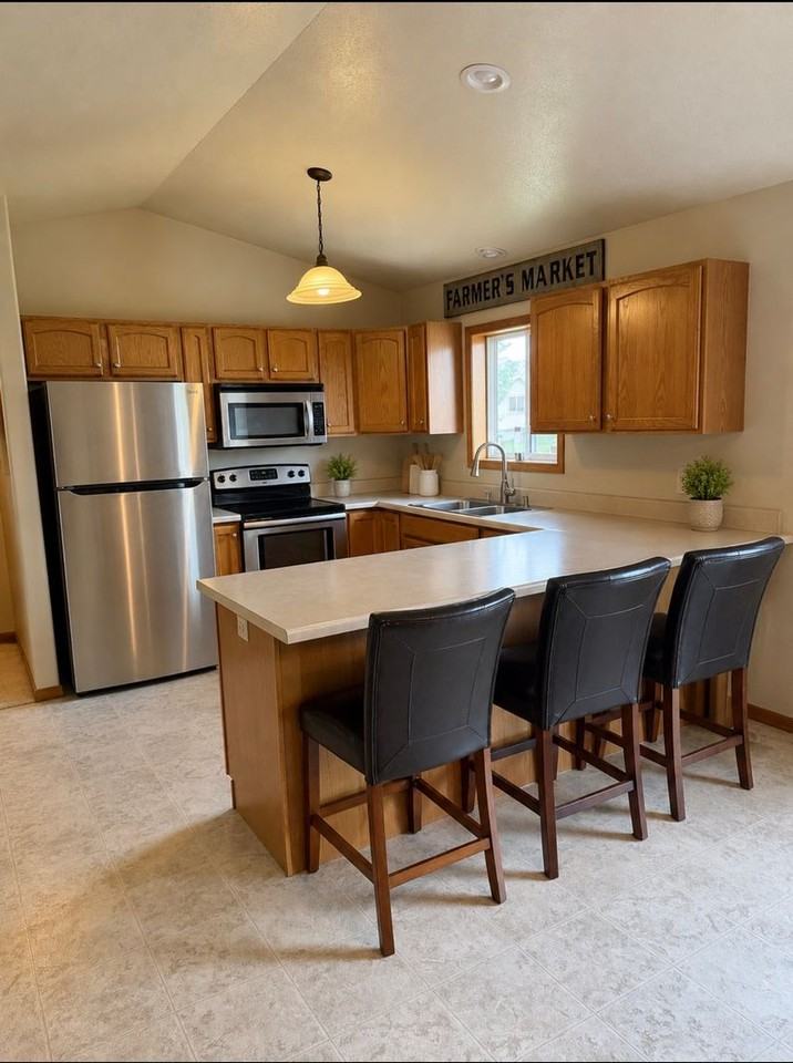 1824 Sherwood Blvd - Photo 6 of 13