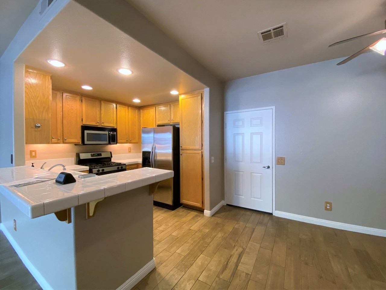 4006 Craven Rd #7 - Photo 6 of 22