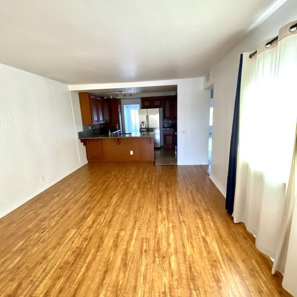 6050 Henderson Dr - Photo 4 of 19