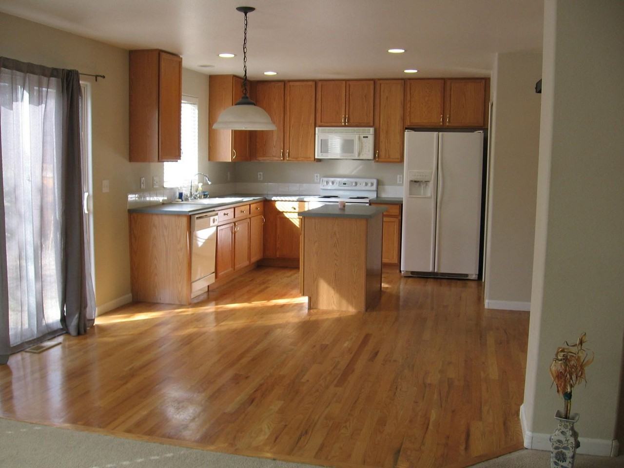 5479 Ansel Dr - Photo 3 of 8