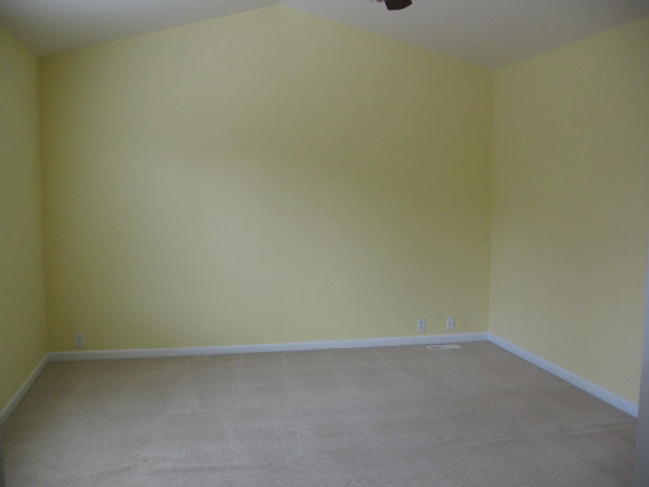 5479 Ansel Dr - Photo 6 of 8