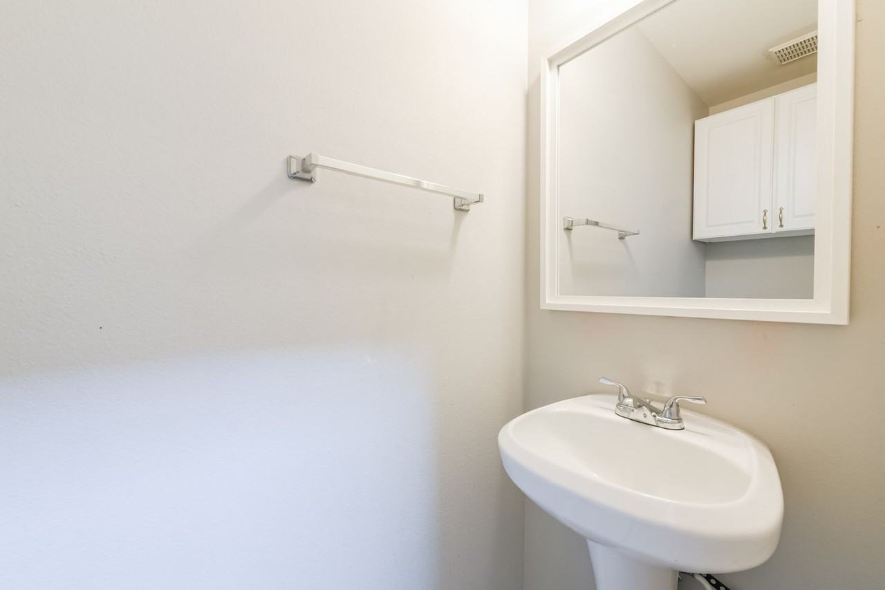 6326 Veranda Green Trl - Photo 5 of 34