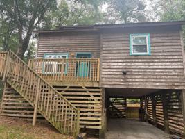 featured image of 105 Lenwood Ct