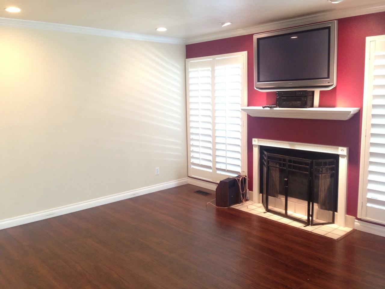 1639 E Saint Charles Pl - Photo 2 of 22