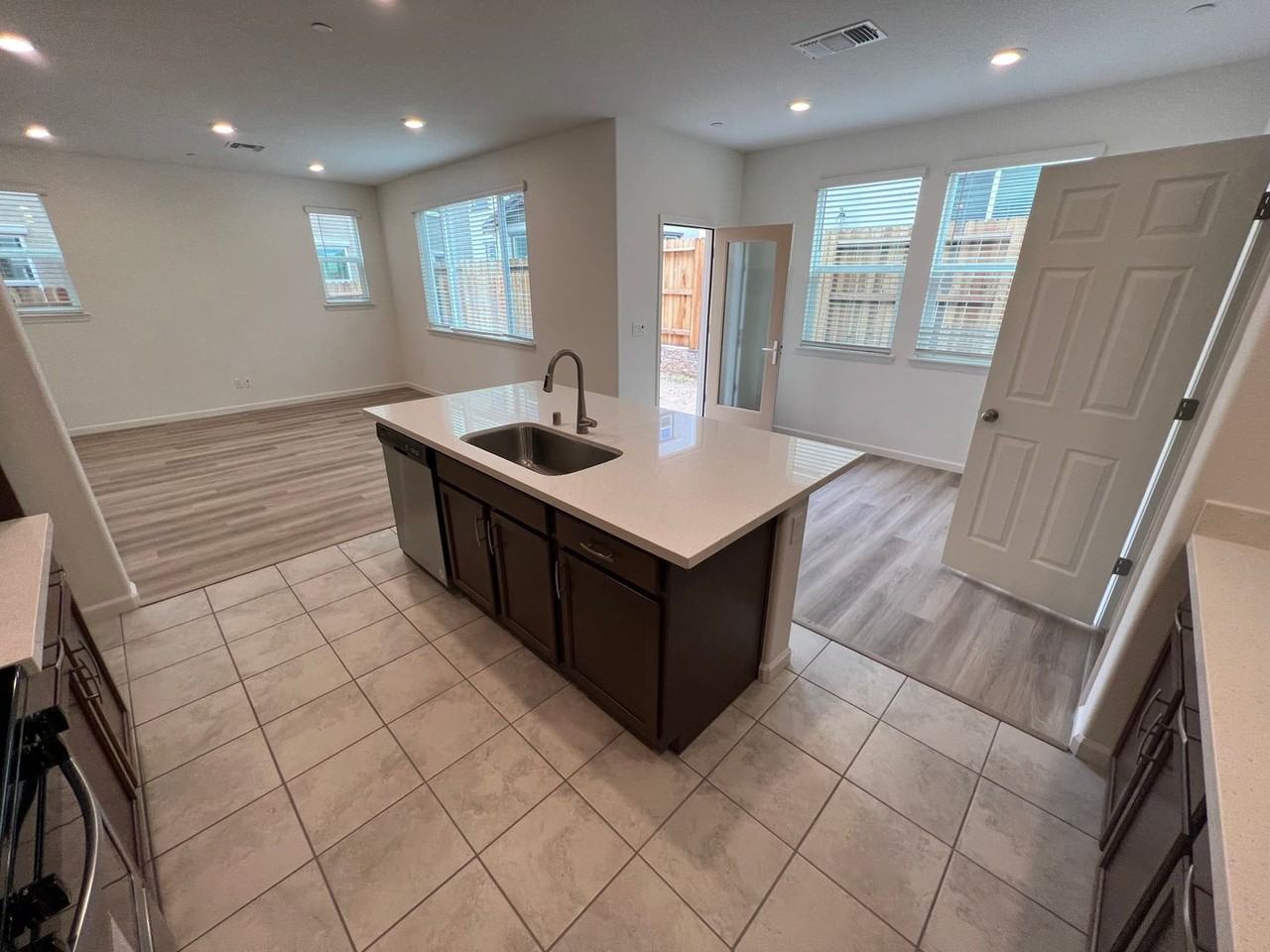 3323 Auburn Leaf Loop - Photo 4 of 30