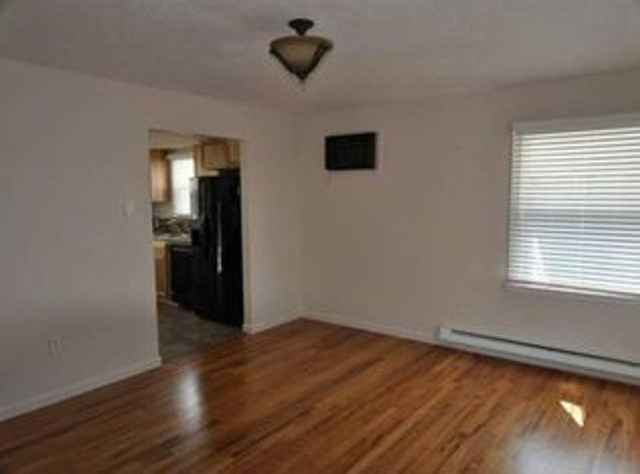1508 E Wabash Ave - Photo 2 of 7