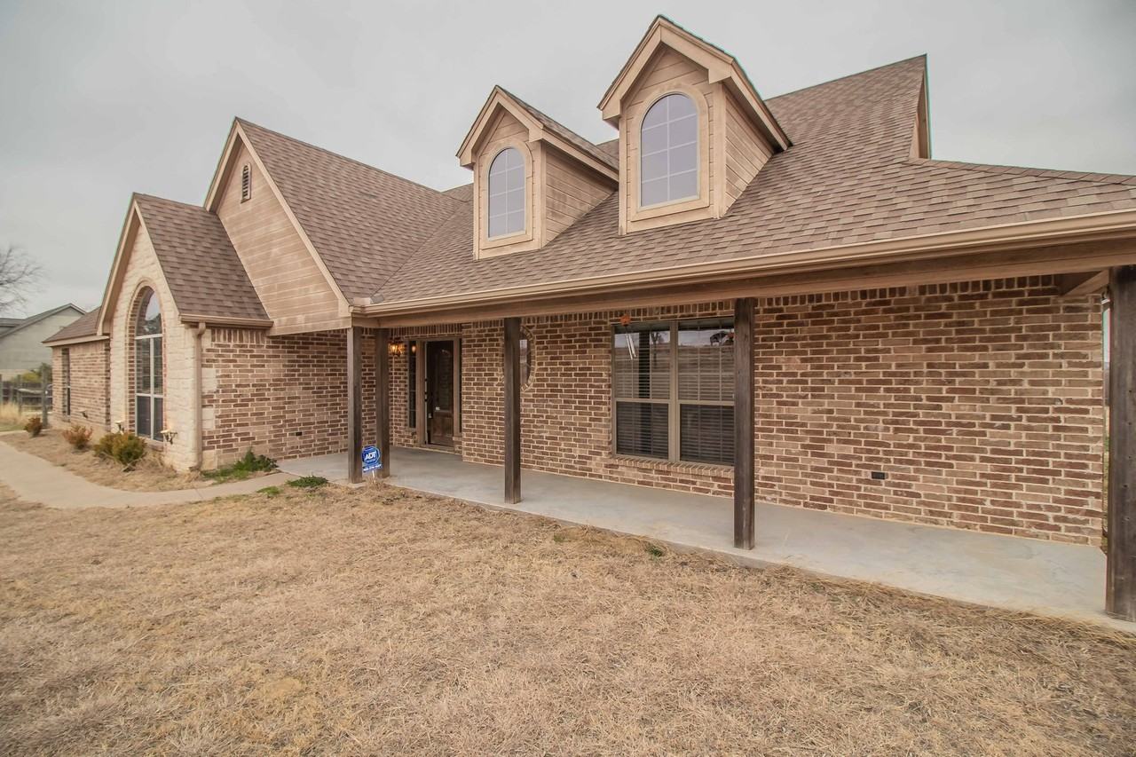 5957 Stacy Ln - Photo 2 of 42