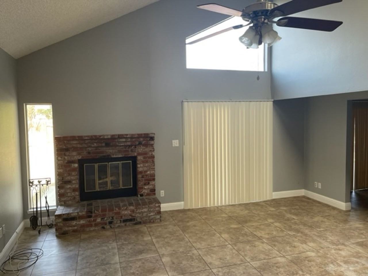 4604 Gardenwood Ln - Photo 3 of 7