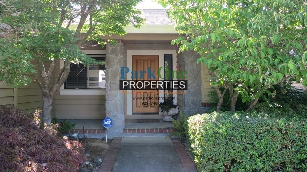 1245 Crown Ct - Photo 7 of 16