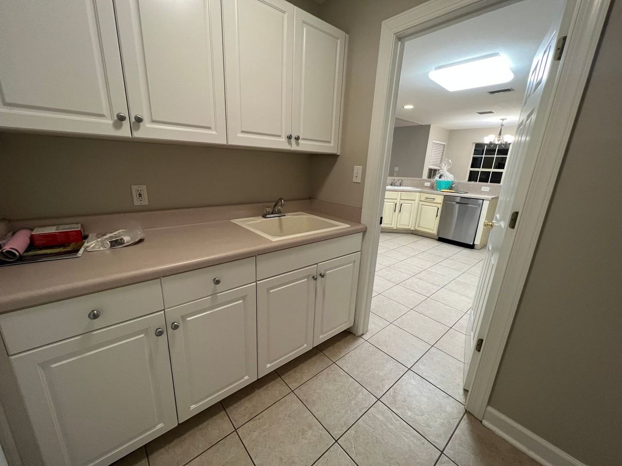 4429 Southminster Cir - Photo 3 of 50