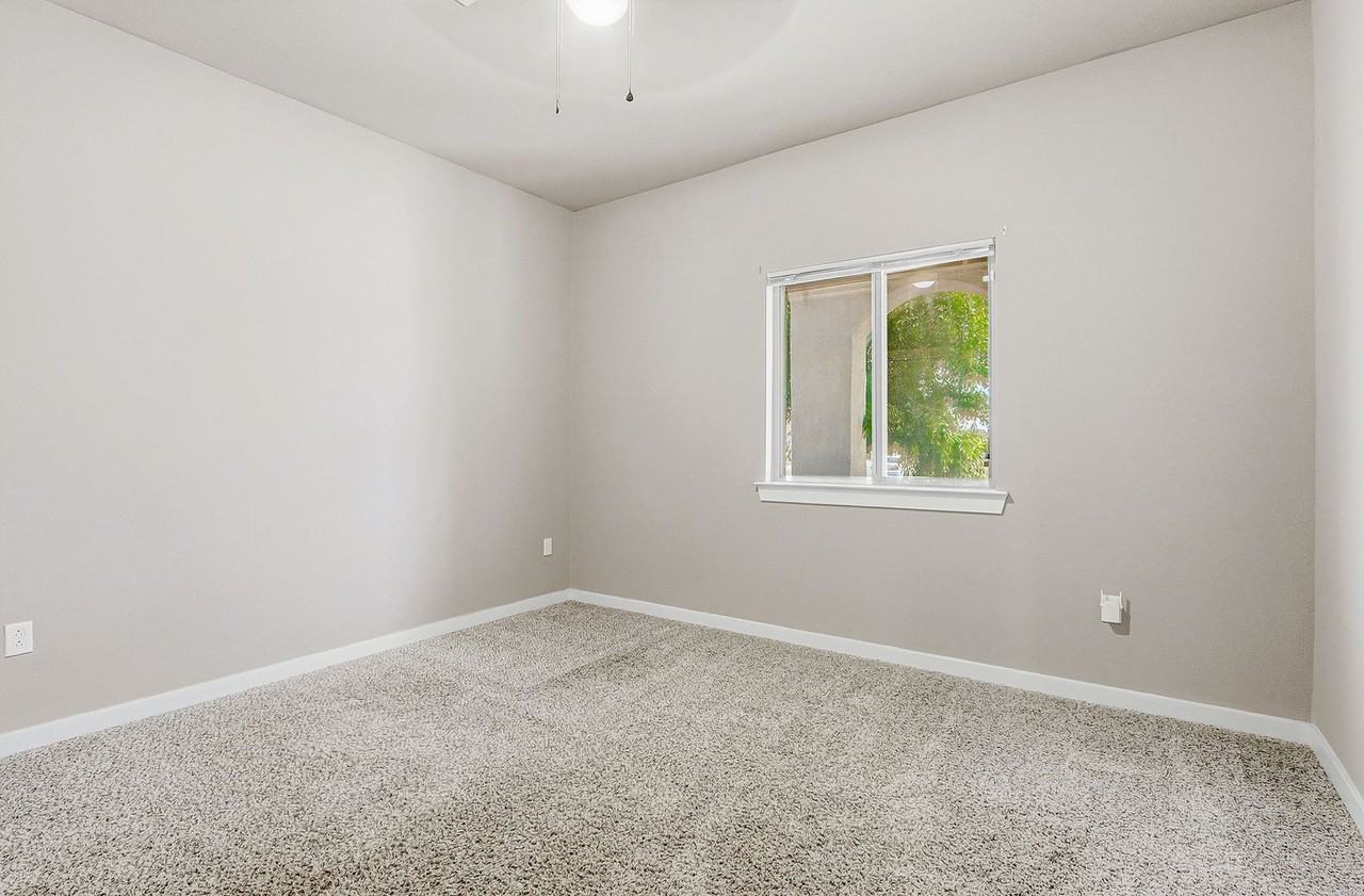 10155 Hueco Junction Rd - Photo 4 of 25