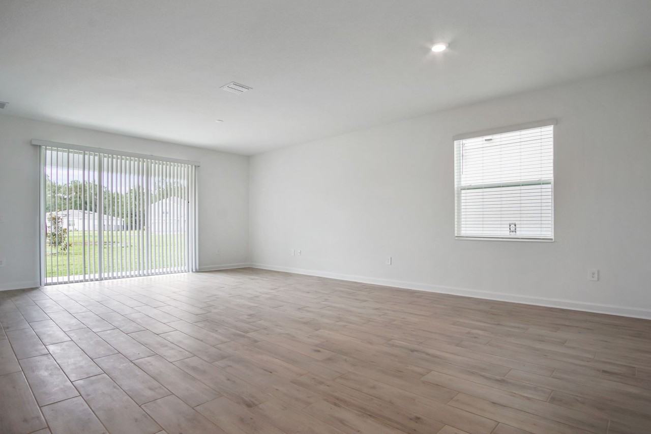 3083 Camden Way - Photo 5 of 45