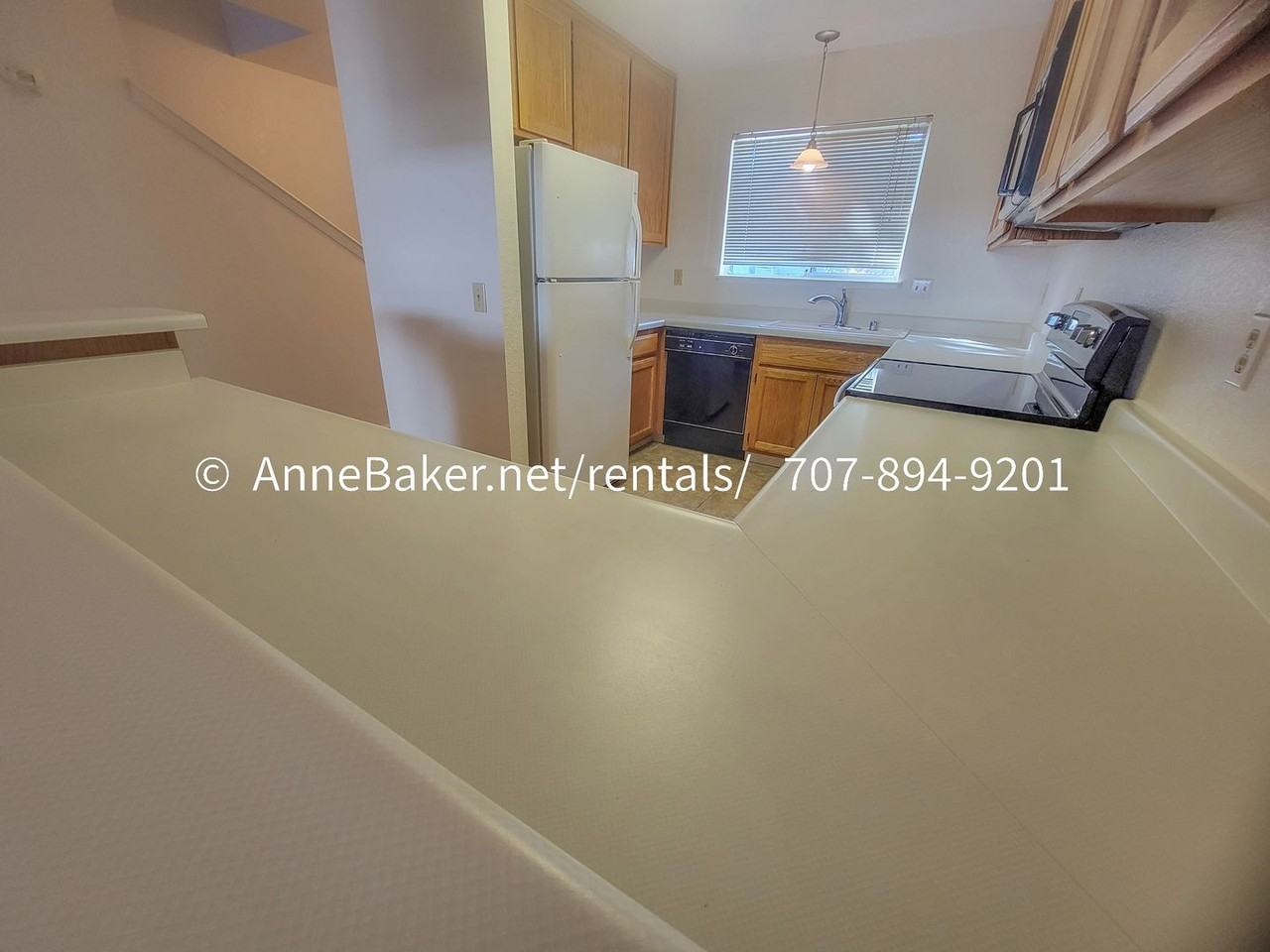 205 Elbridge Ave #G - Photo 5 of 21
