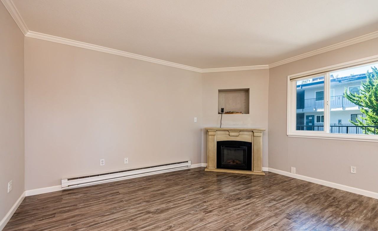 815 Balboa Ave #201 - Photo 5 of 11