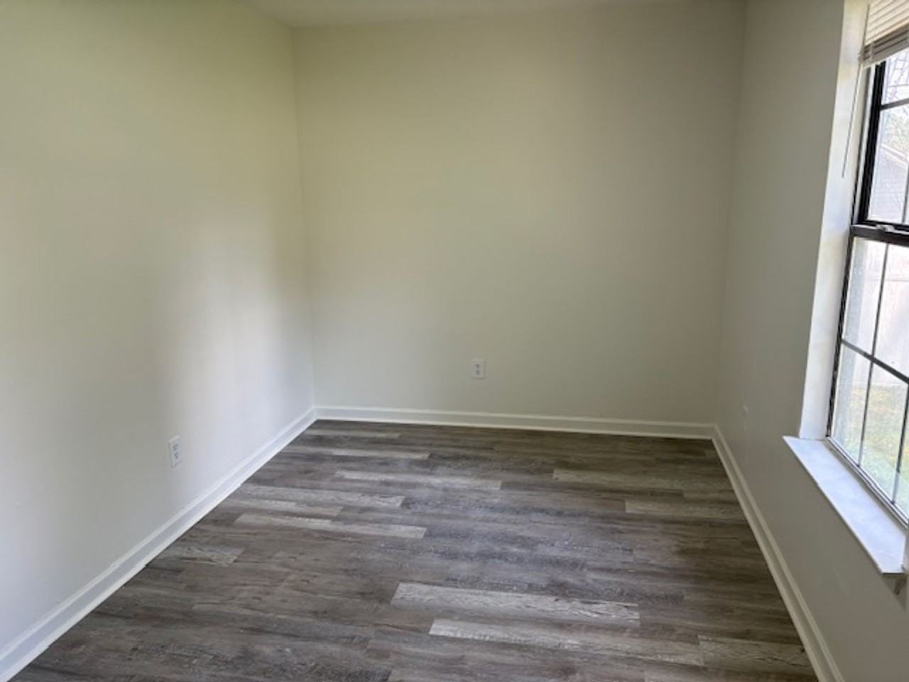 108 Ruth Ln - Photo 6 of 13
