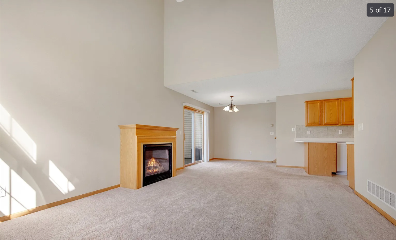 601 Meadow Ln - Photo 5 of 17