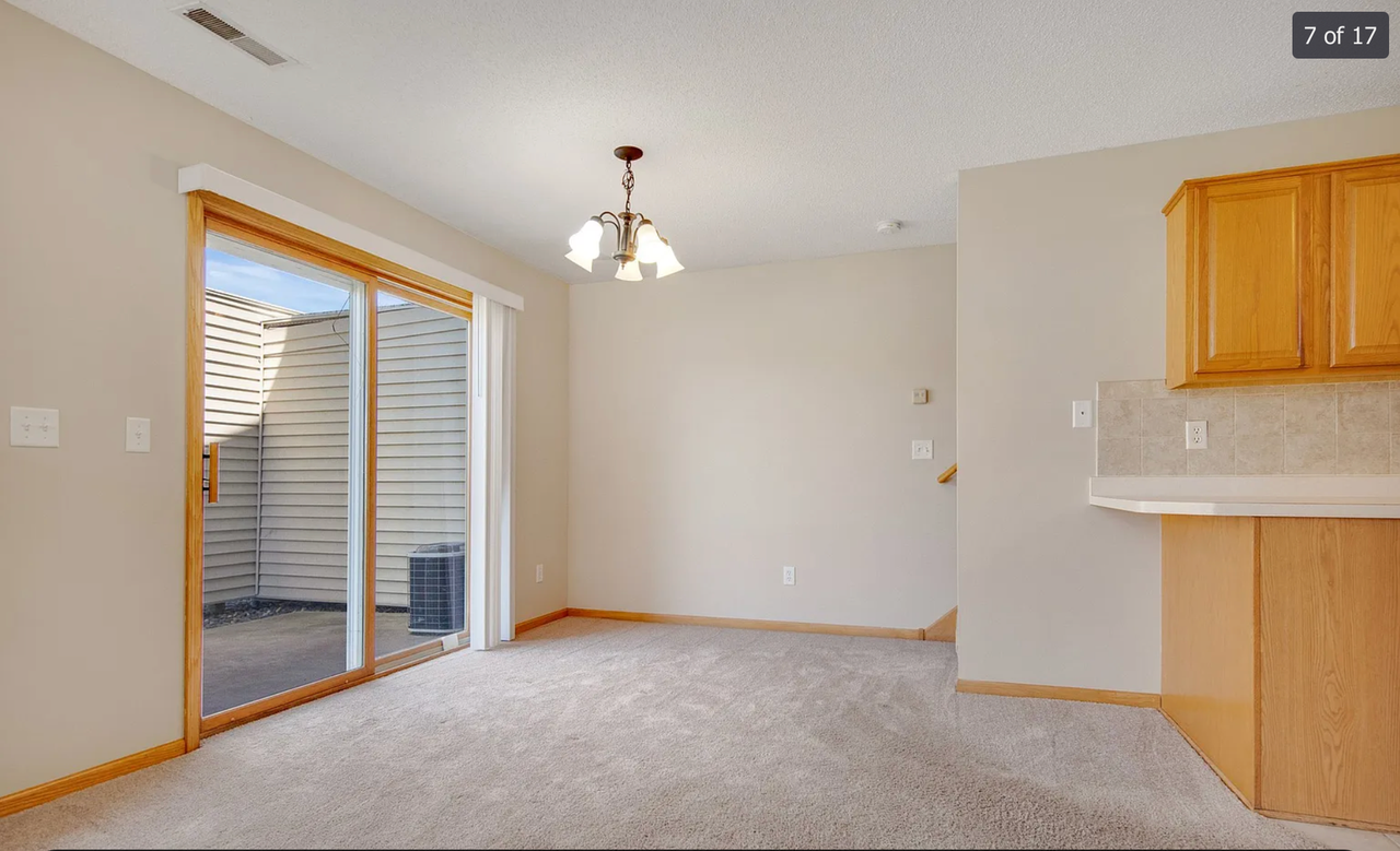 601 Meadow Ln - Photo 7 of 17