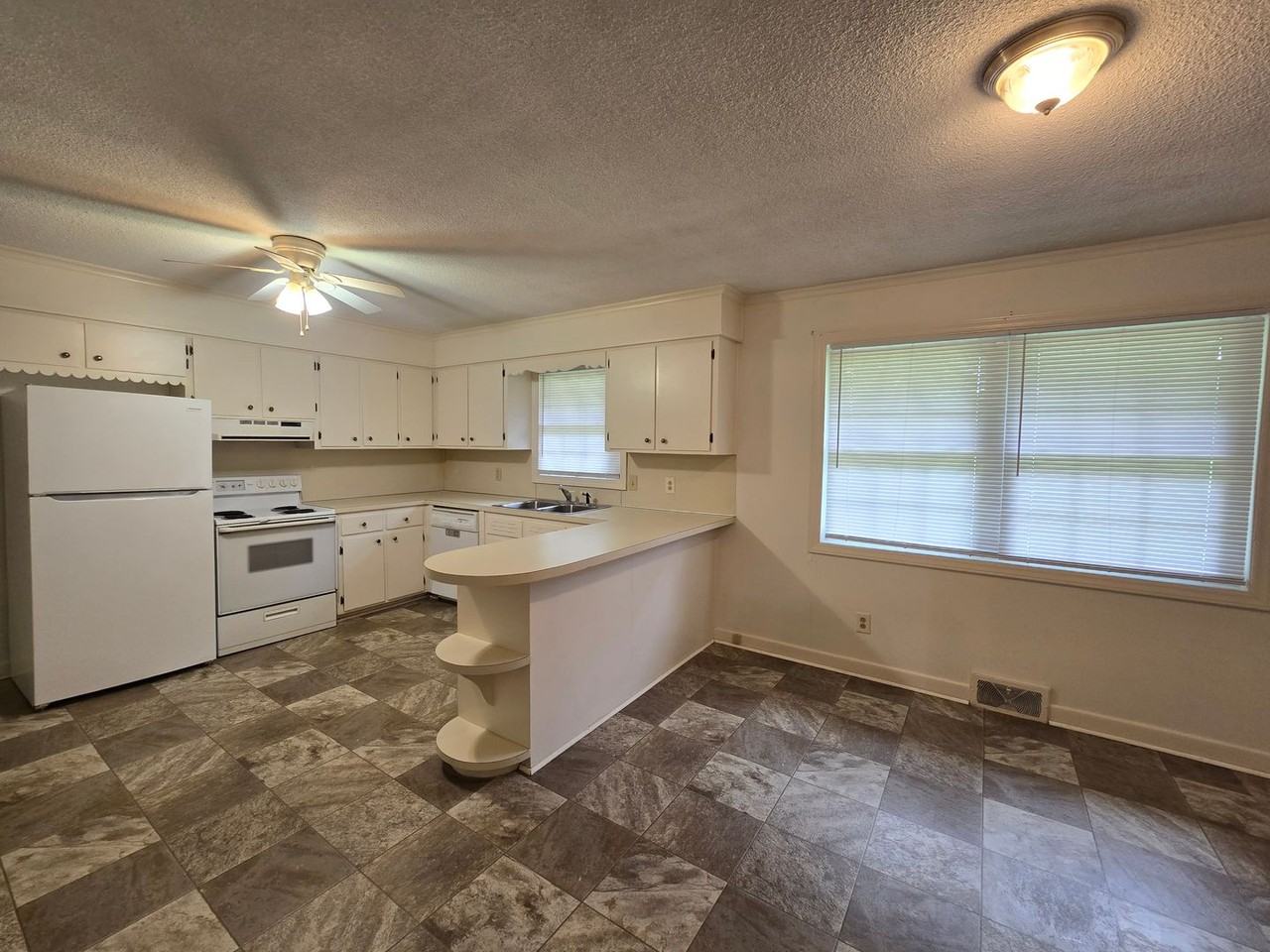 199 Tabernacle Chur Road Ext - Photo 6 of 22