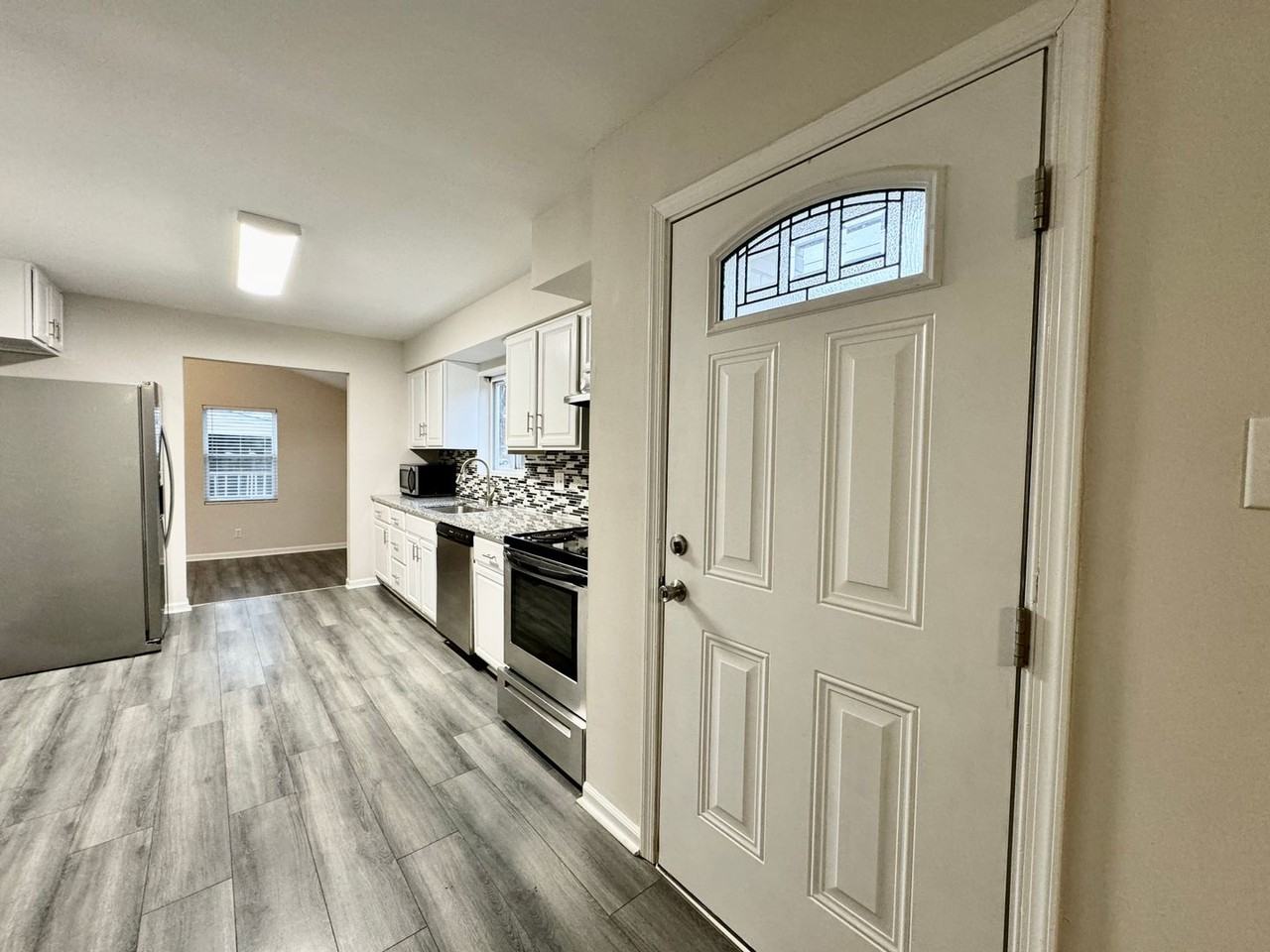 517 Aragona Blvd - Photo 4 of 30