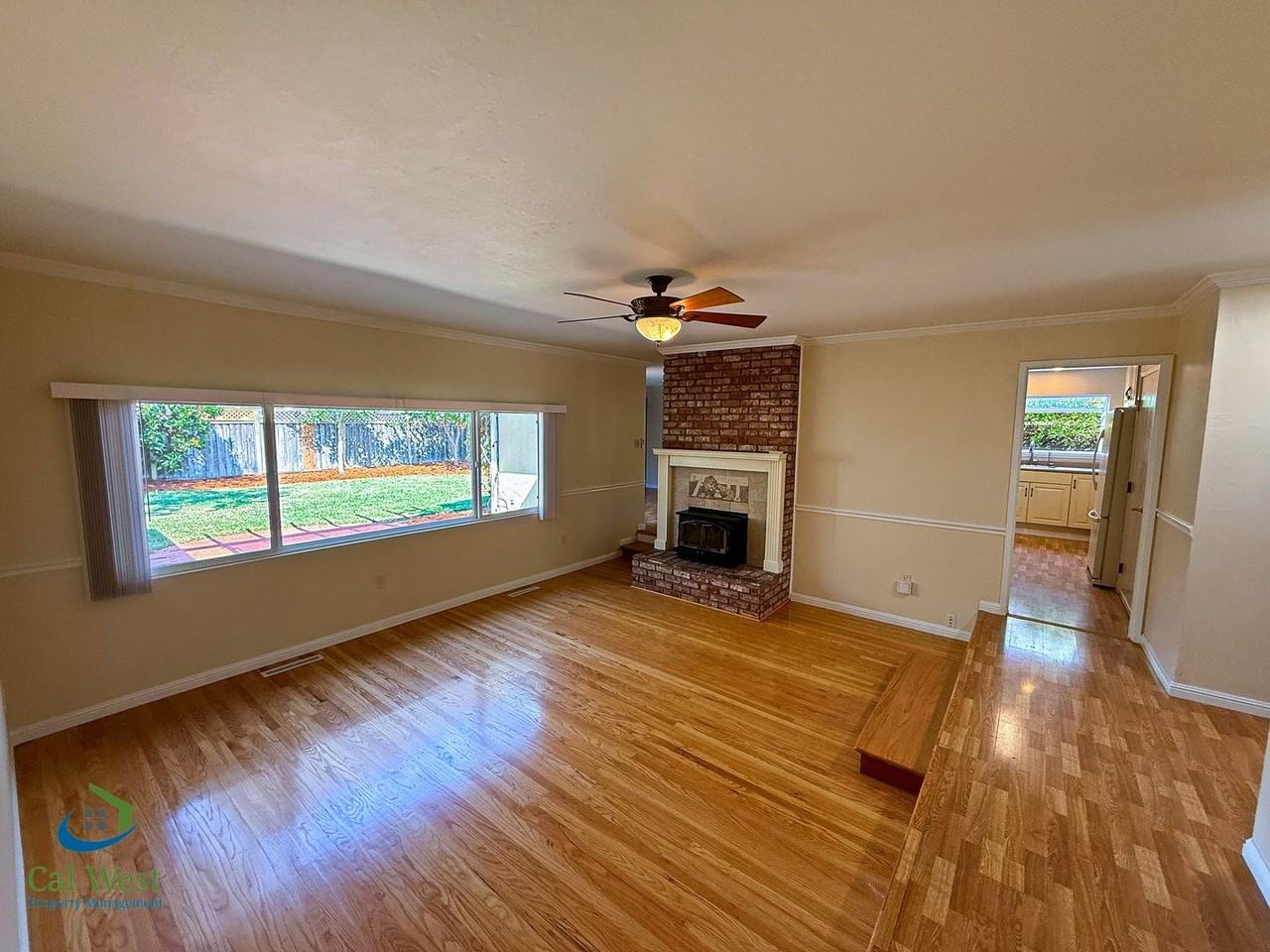 5331 Rimwood Dr - Photo 6 of 48
