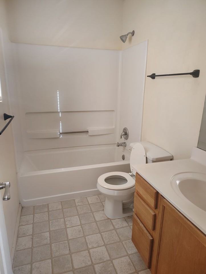 1512 Penasco Rd Ne - Photo 5 of 11