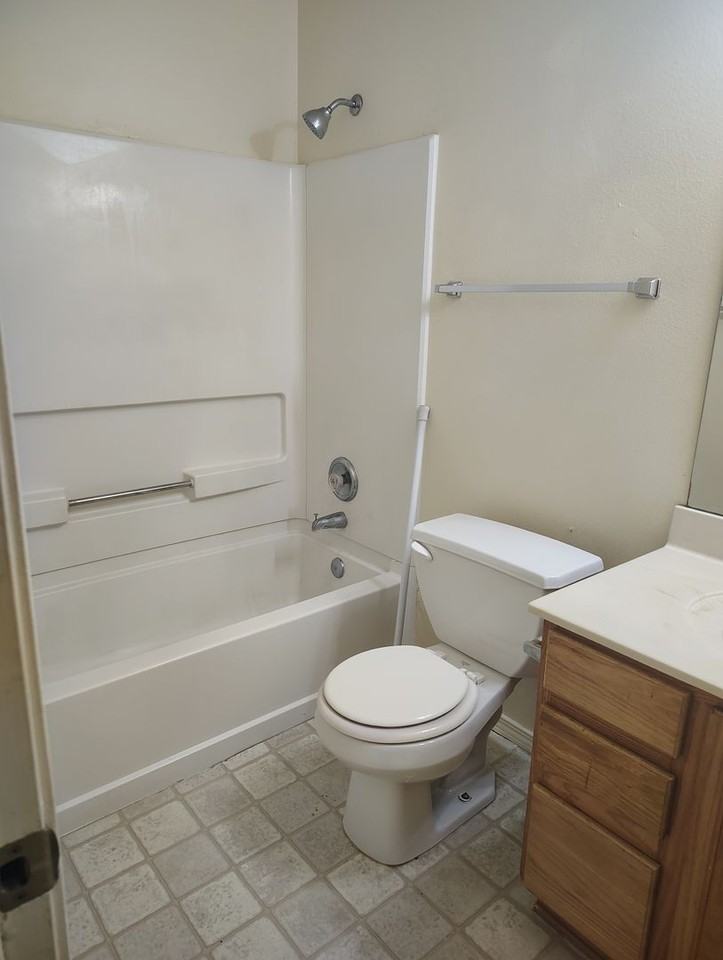 1512 Penasco Rd Ne - Photo 7 of 11