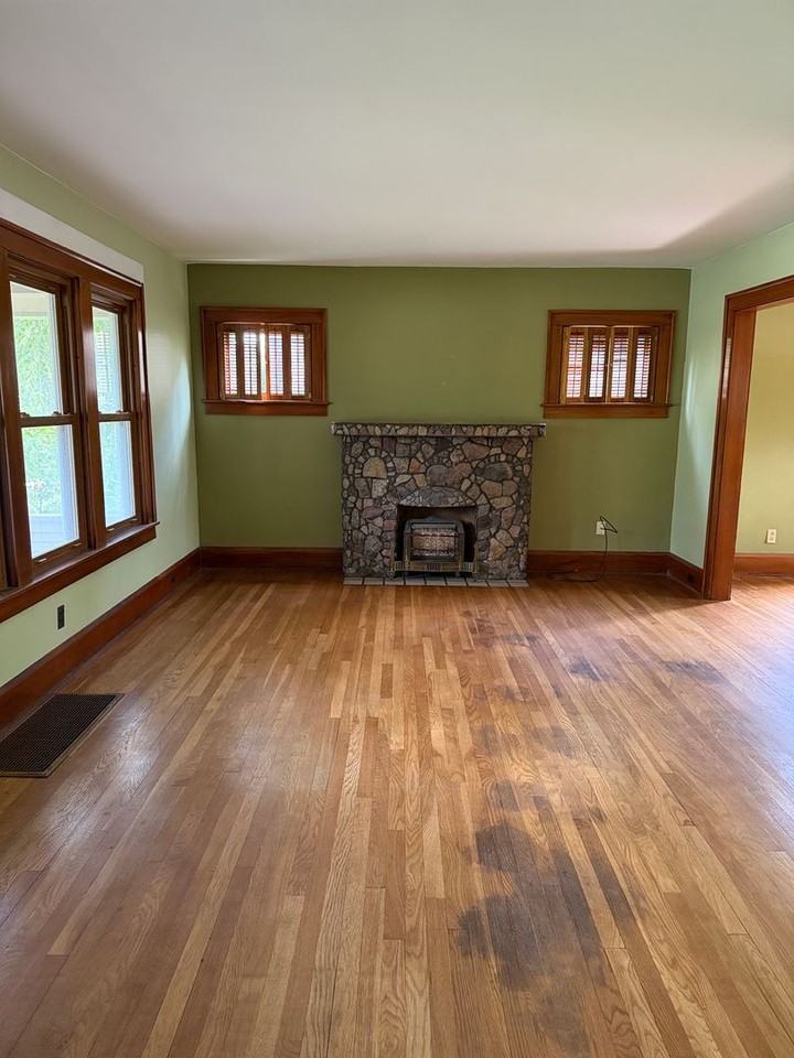 601 Woodland Ave - Photo 2 of 15