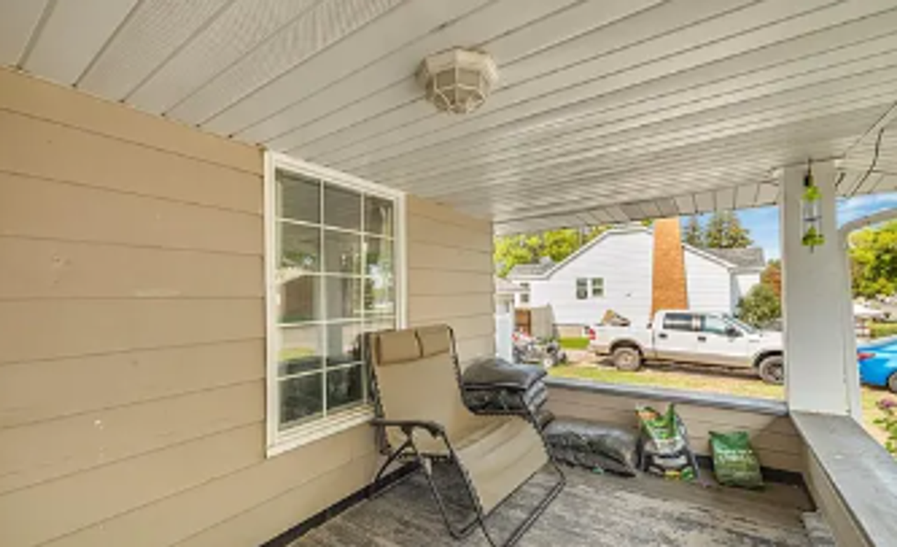 521 N Shilling Ave - Photo 2 of 25