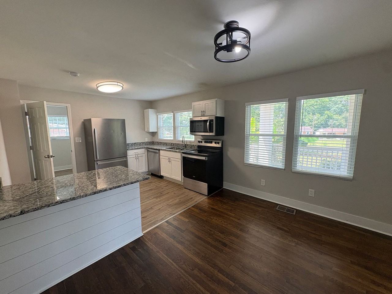 21 Fortner Ave - Photo 4 of 13