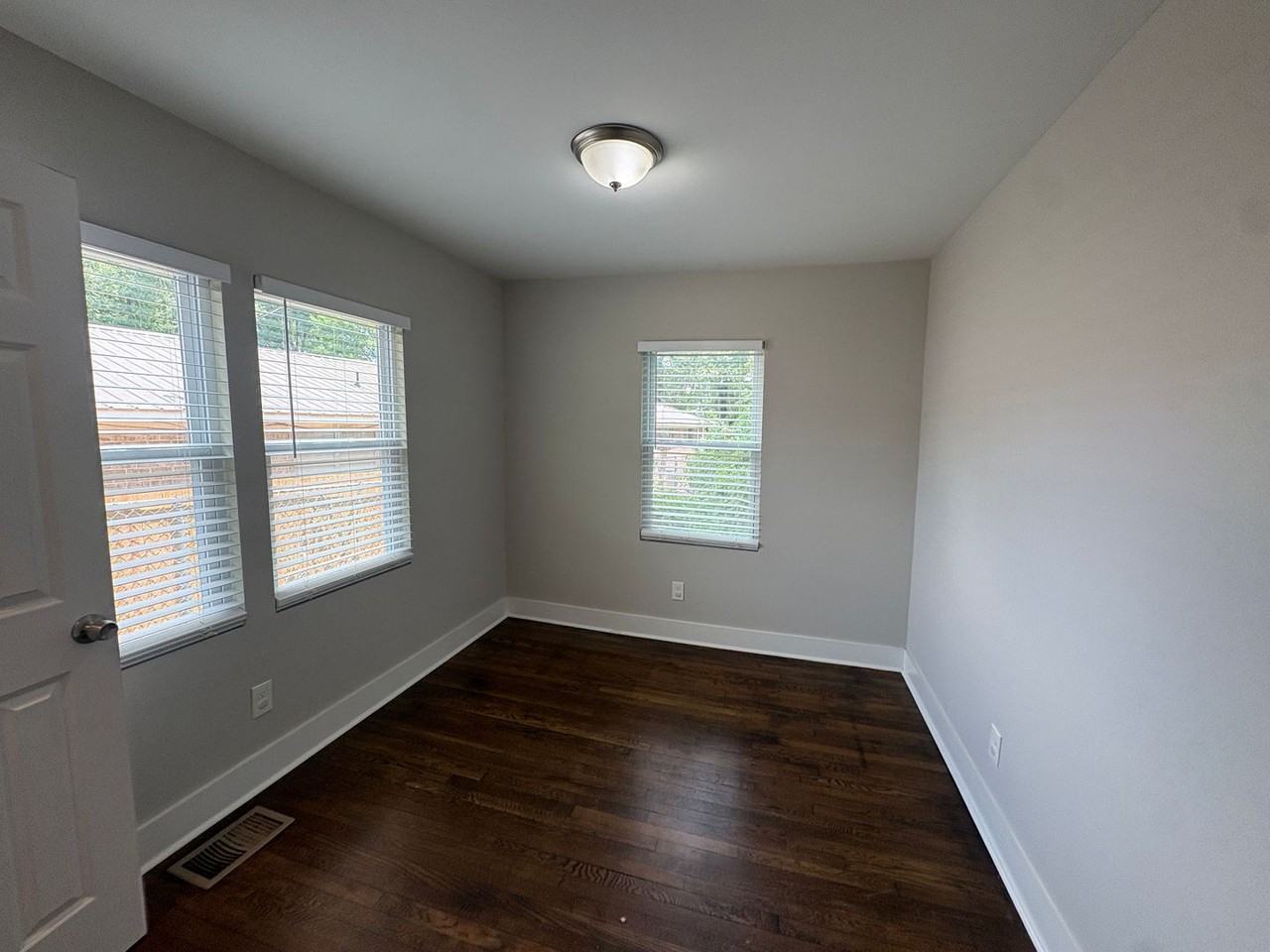 21 Fortner Ave - Photo 7 of 13