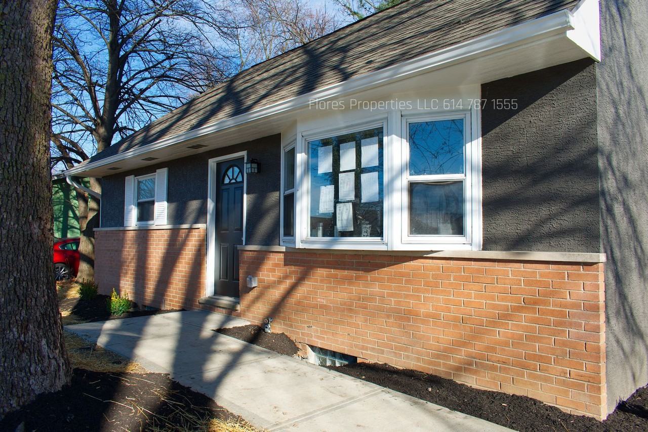 3762 Beulah Rd - Photo 3 of 38
