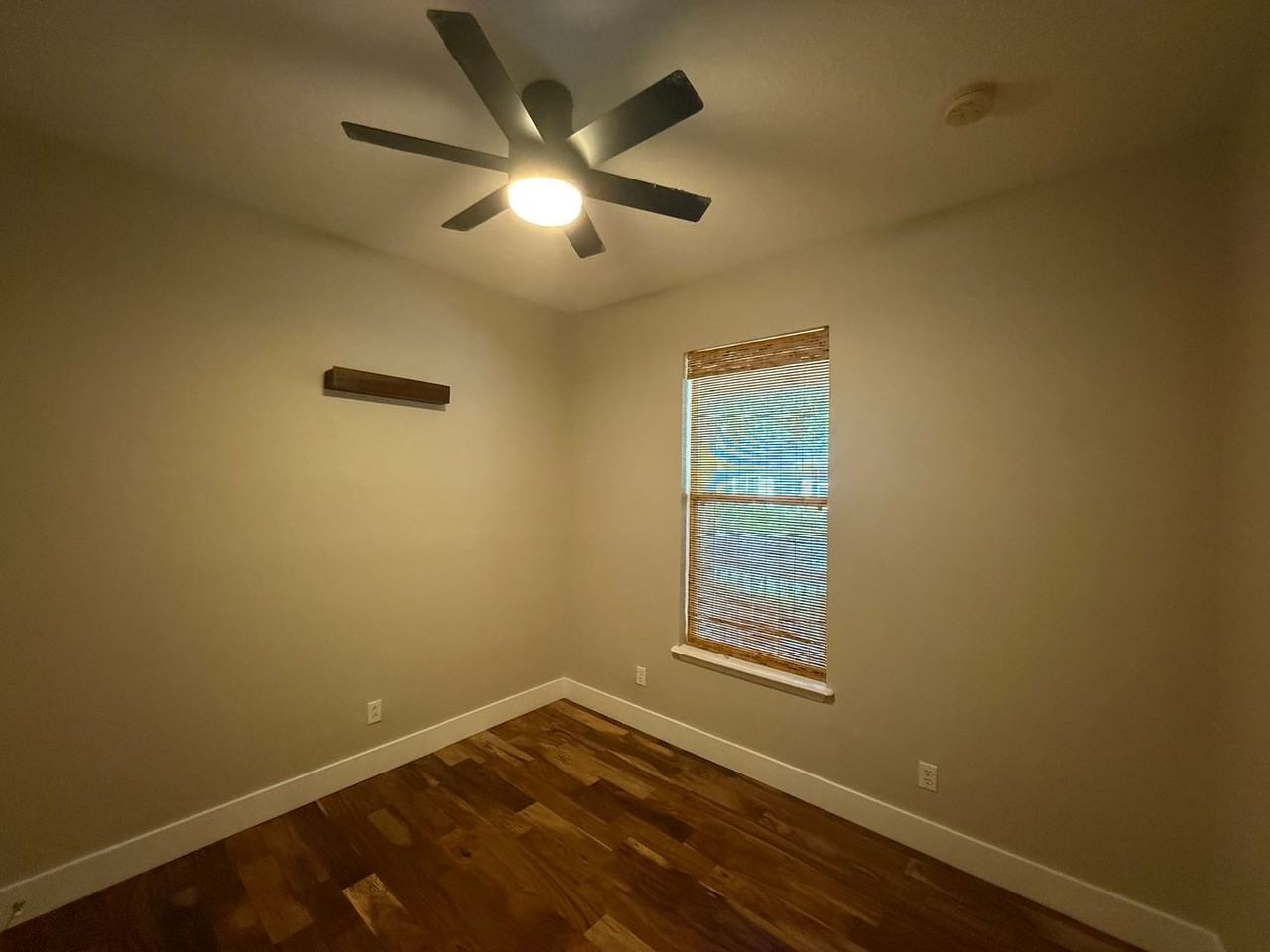 6719 Romney Ln - Photo 7 of 31