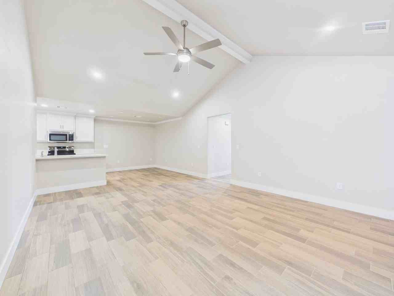 9780 Elite St - Photo 6 of 24